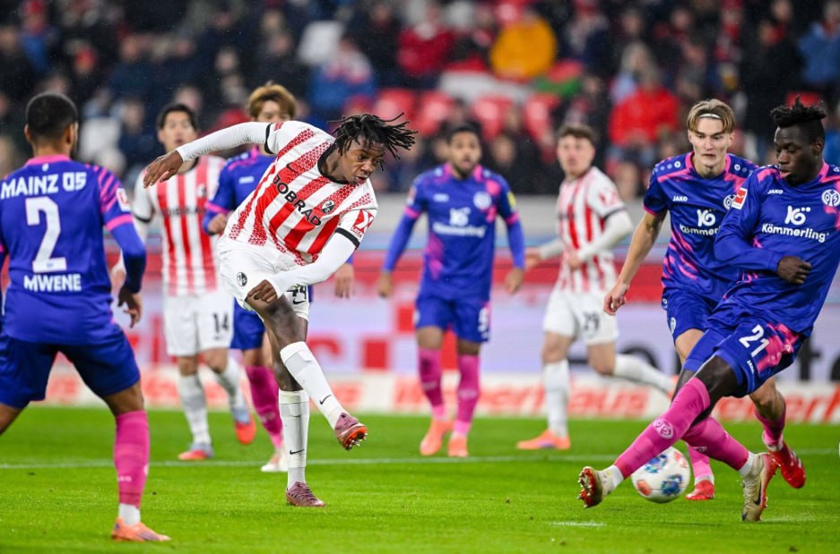 SC Freiburg vs Mainz 05 (01:30 &#8211; 01/12) | Xem lại trận đấu